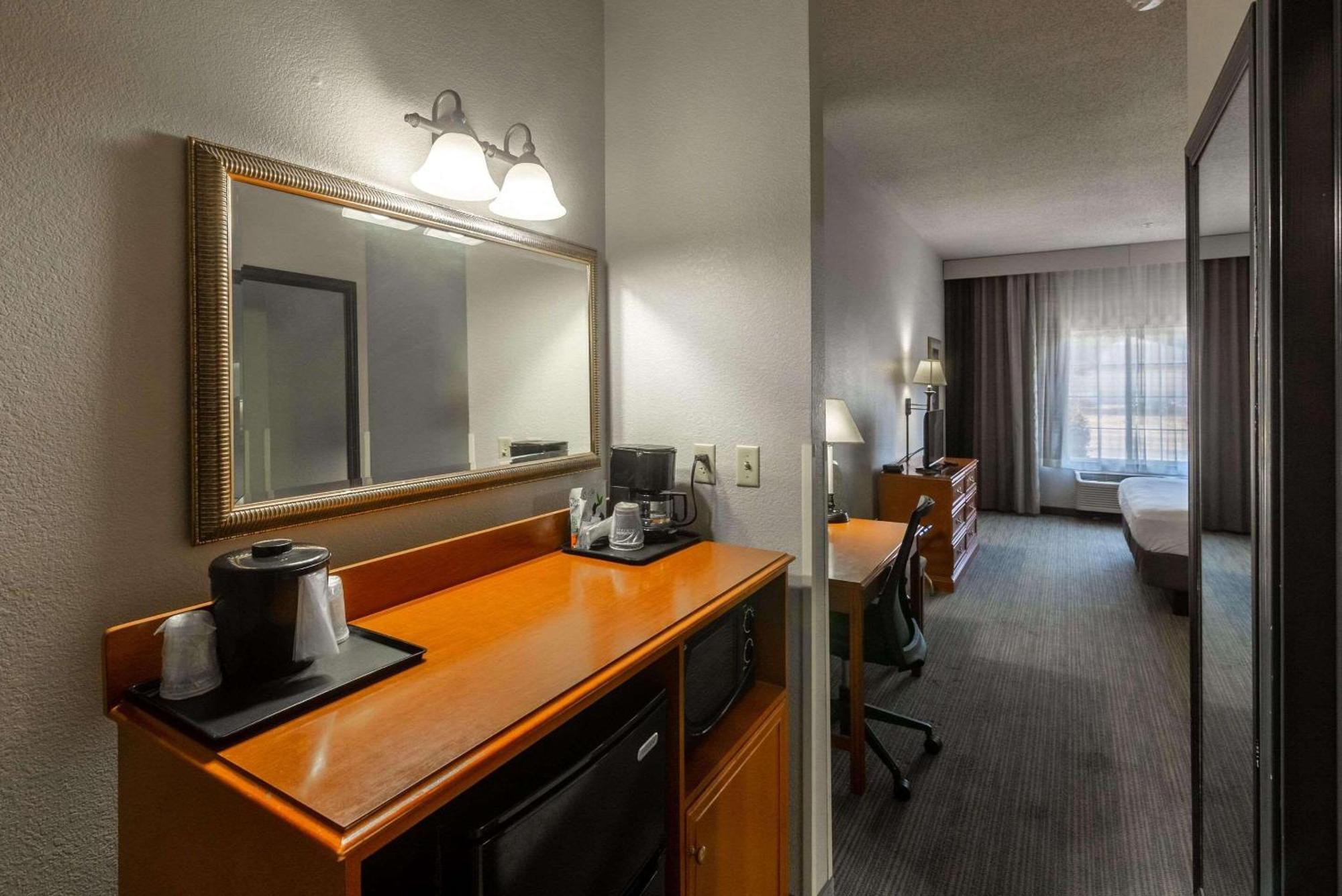 Country Inn & Suites By Radisson, El Dorado, Ar Екстер'єр фото